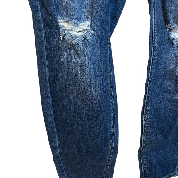 A pair of Love & Legend jeans by Pennington’s in size 20. Skinny legs - Picture 3 of 8